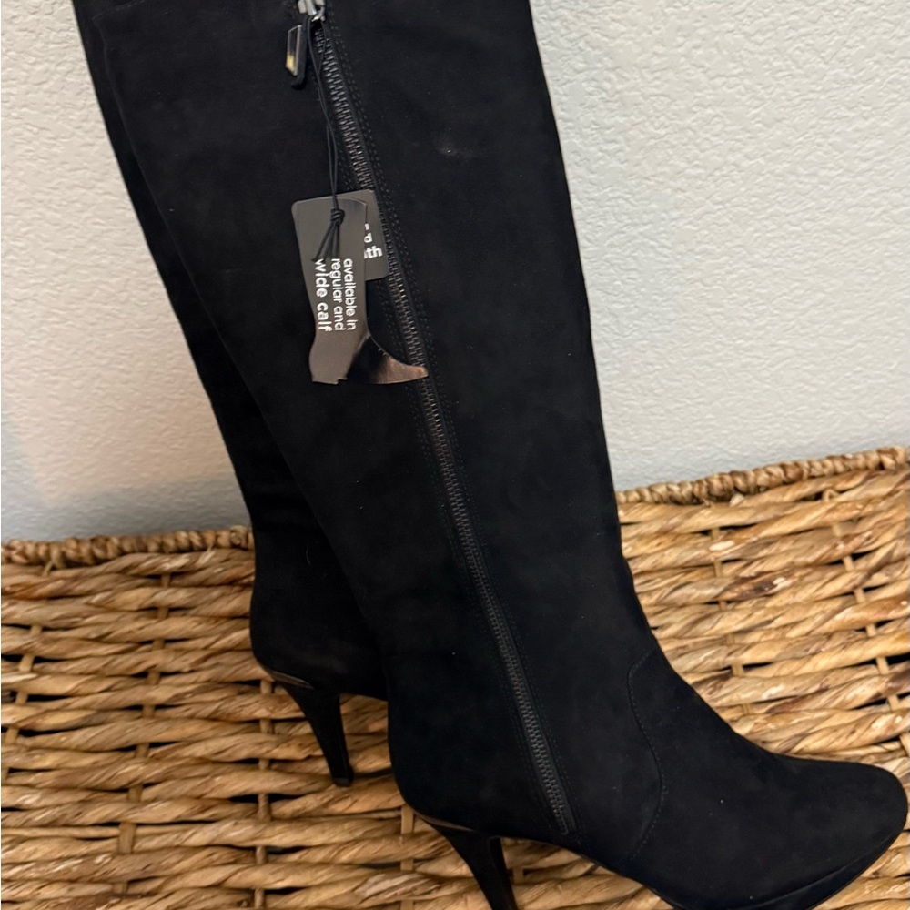 Liz Claiborne Black Heeled Boots
